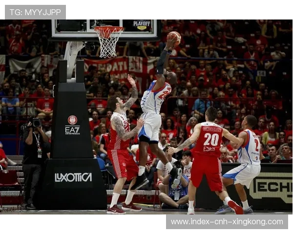 火箭豪取四连胜全队多点开花击退独行侠再展强势风采 火箭豪取四连胜全队多点开花击退独行侠再展强势风采