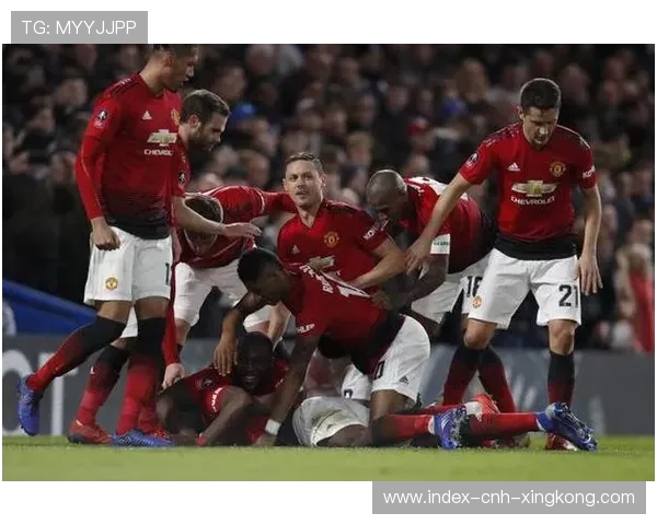 水晶宫与布莱顿赛季表现分析及主教练战术布局探讨 水晶宫与布莱顿赛季表现分析及主教练战术布局探讨