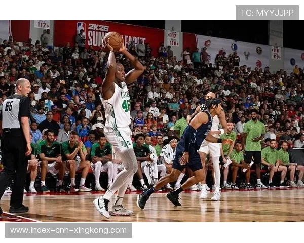 凯尔特人大胜灰熊,团队火力恐怖:NBA赛场的耀眼奇迹 凯尔特人大胜灰熊,团队火力恐怖:NBA赛场的耀眼奇迹