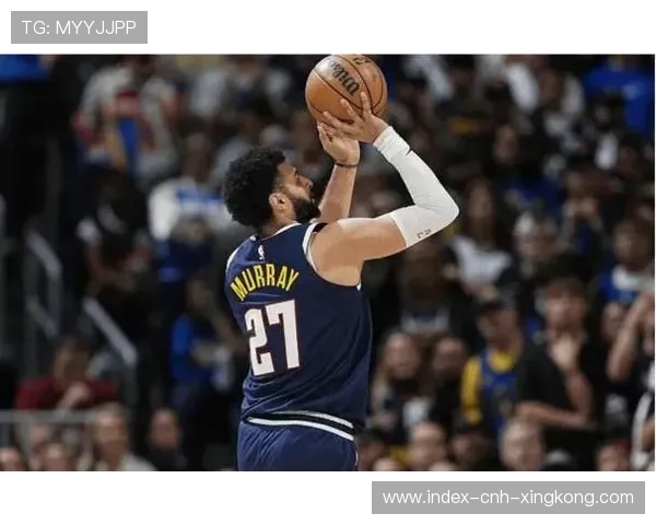 NBA掘金穆雷外线稳稳命中完成关键反超