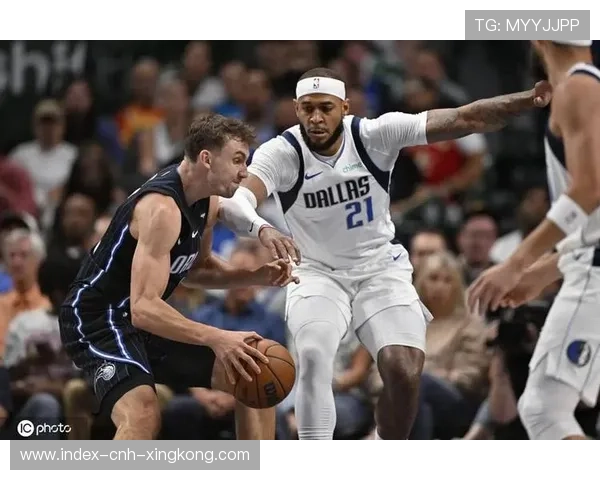 东契奇妙传助攻队友上篮，独行侠团队篮球回归