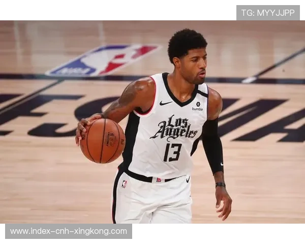 乔治外线稳定输出,洛杉矶胜利在望 乔治外线稳定输出,洛杉矶胜利在望