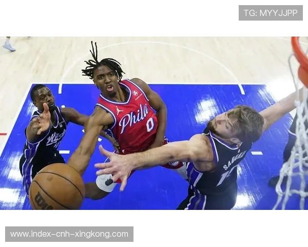 哈里斯节奏掌控迅速让比分反转,费城掌控局面